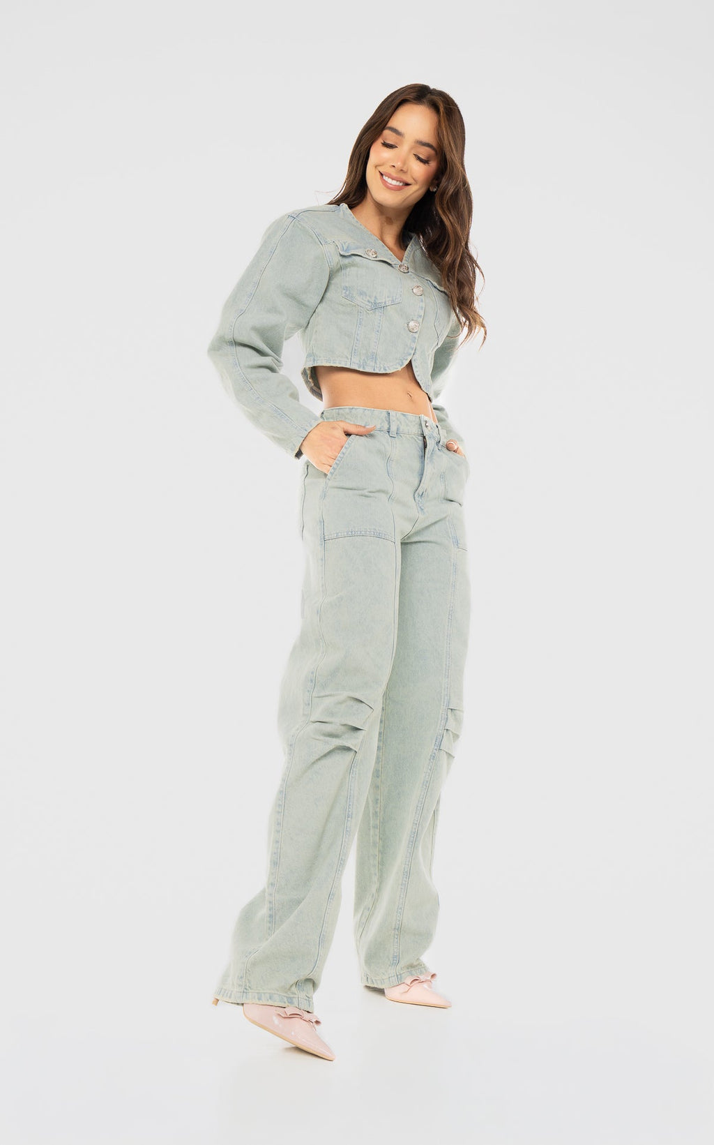Blue Balloon-Leg Jeans by Navissi