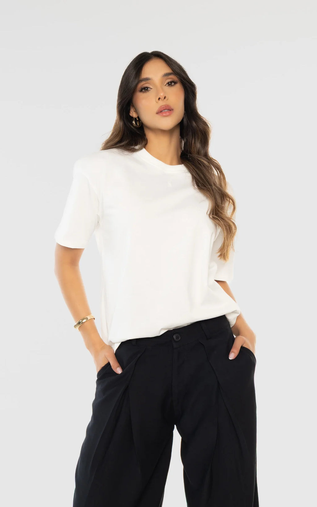 Camiseta Oversized Marfil Cuello en Rib