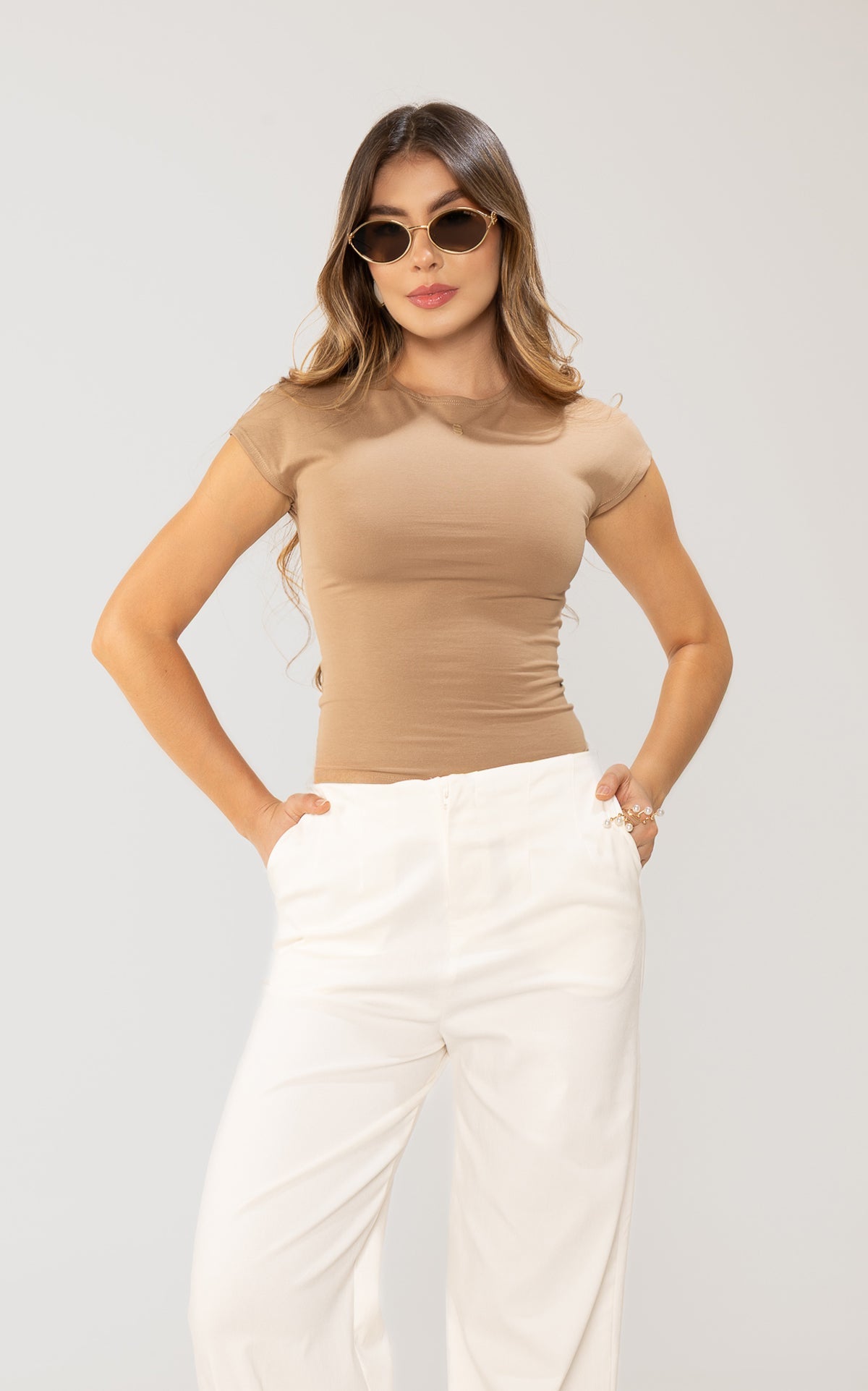 Camiseta Camel Manga Rodada