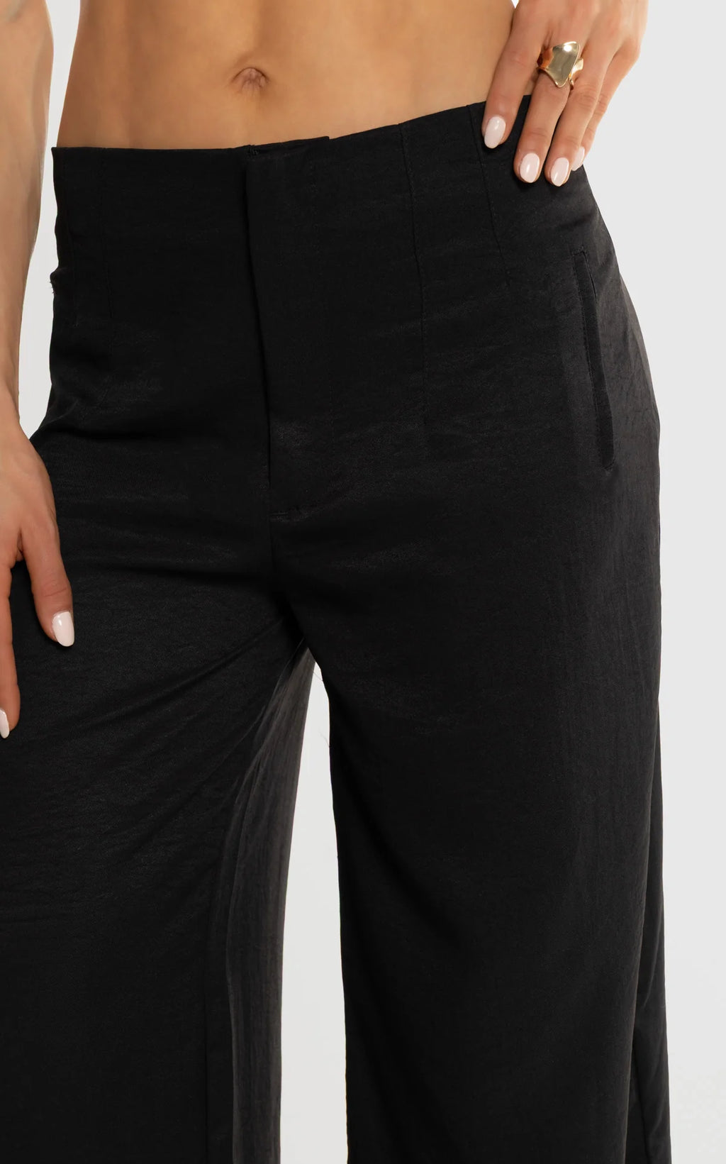 Pantalón Negro Clásico