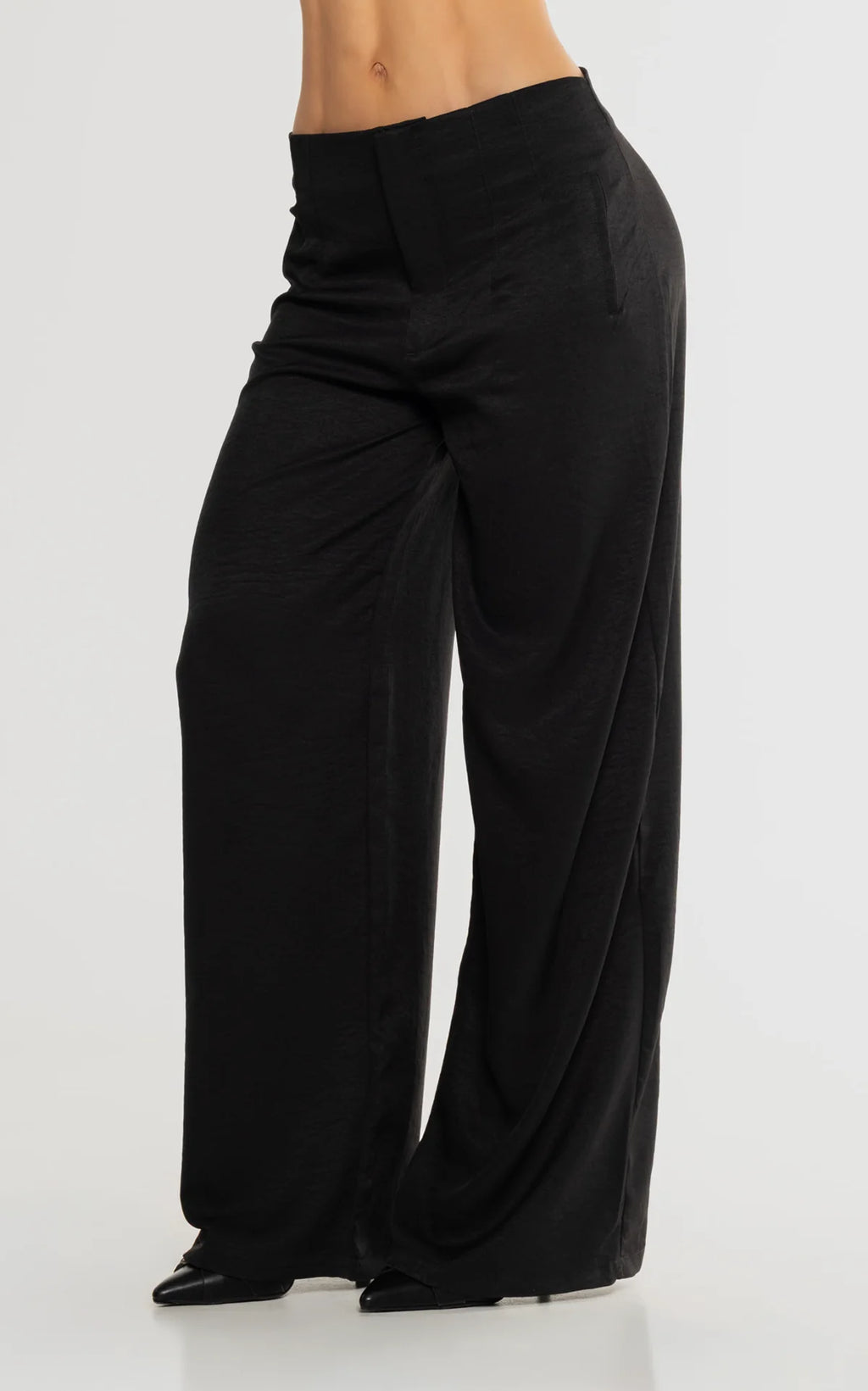 Pantalón Negro Clásico