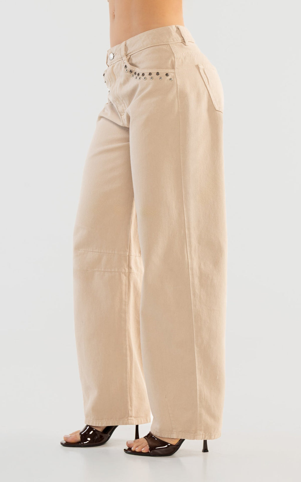 Sand Barrel-Leg Jeans by Navissi