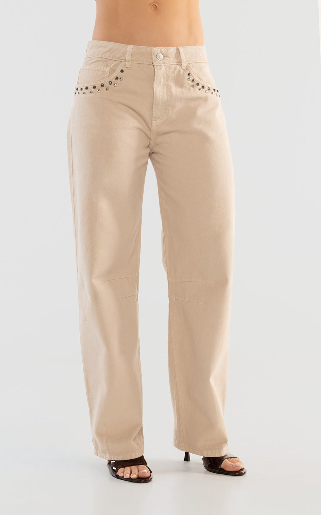 Sand Barrel-Leg Jeans by Navissi
