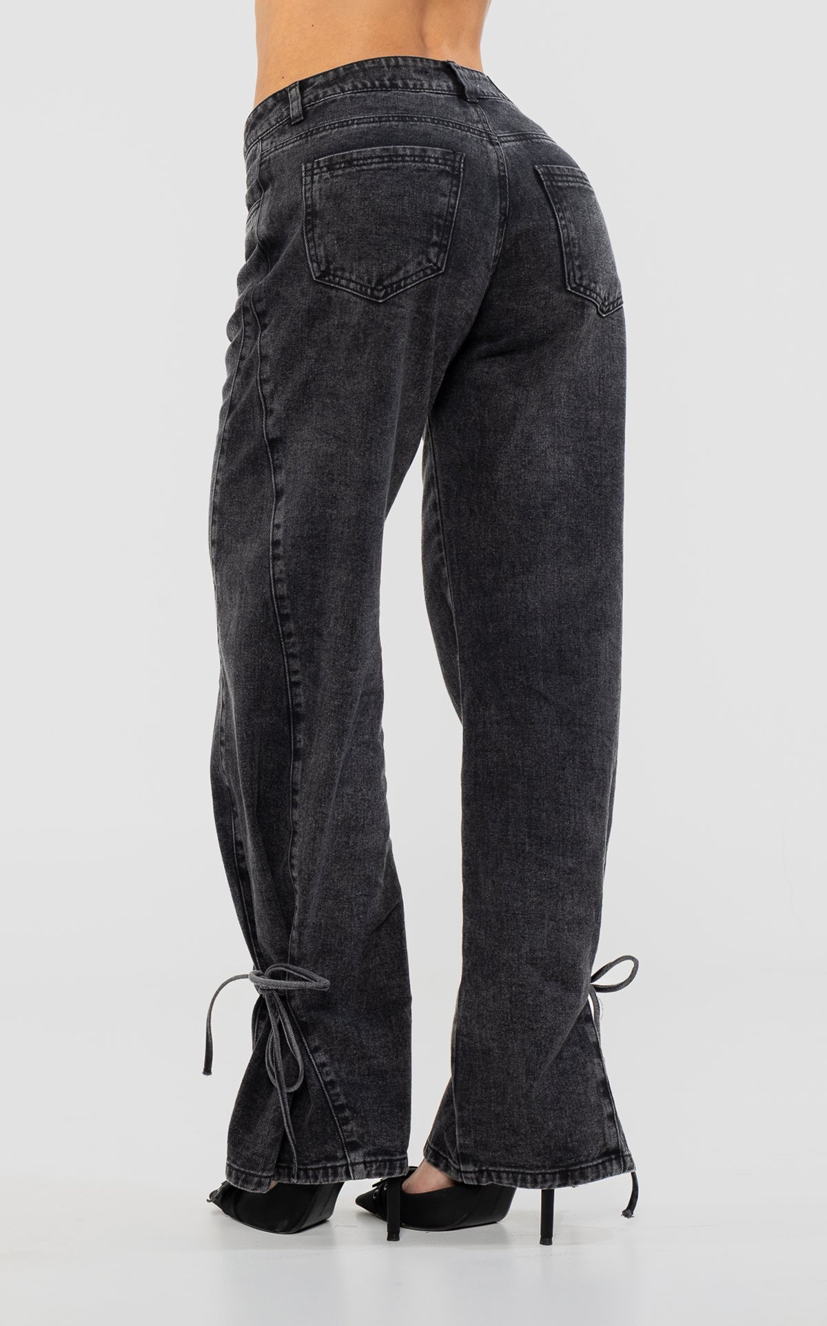 Black Wide-Leg Jeans