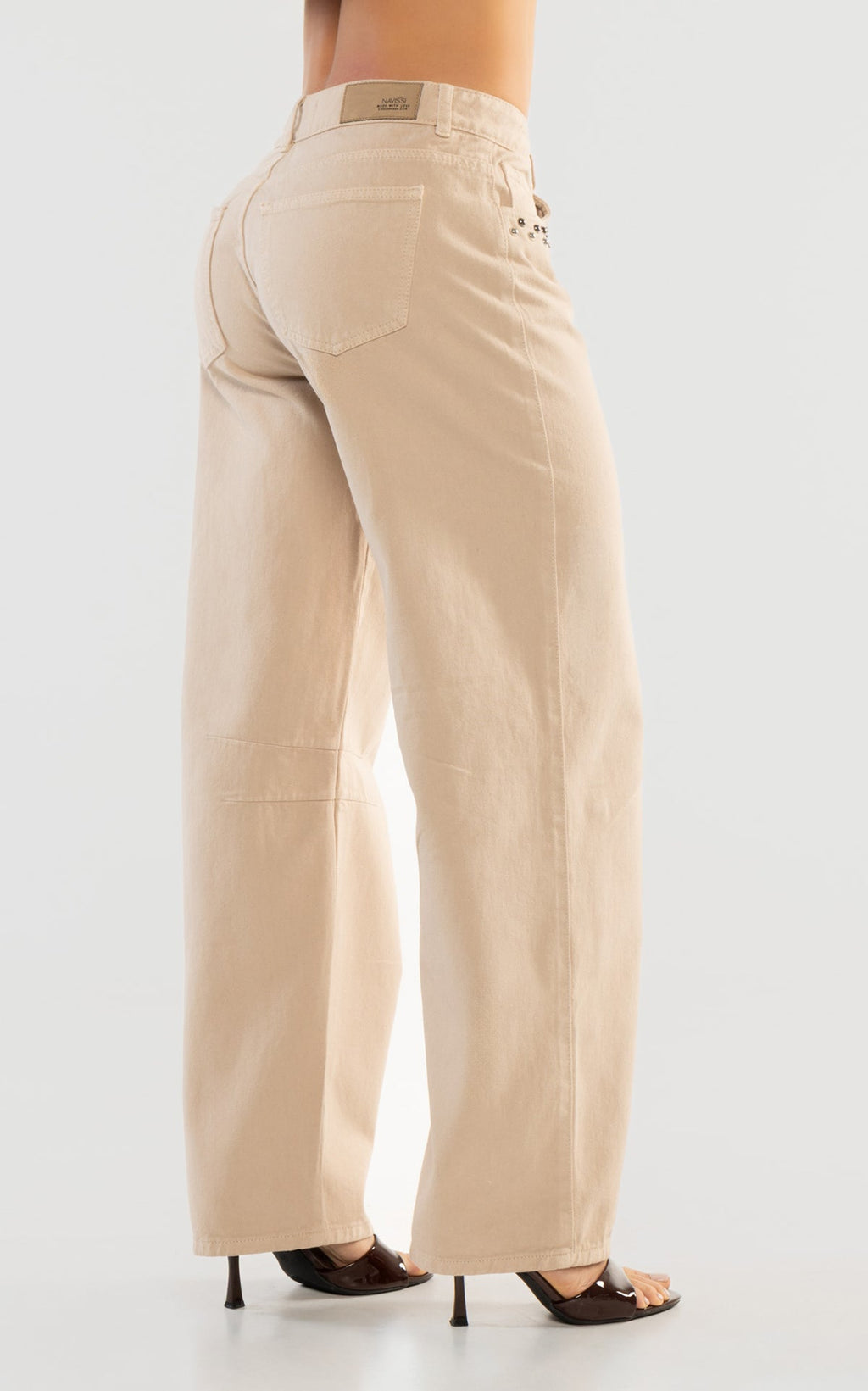 Sand Barrel-Leg Jeans by Navissi