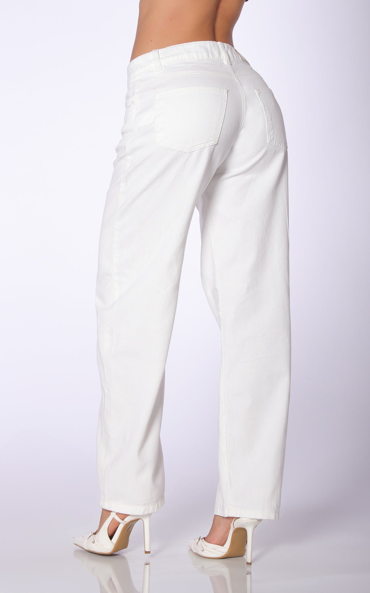 Jean Marfil Straight