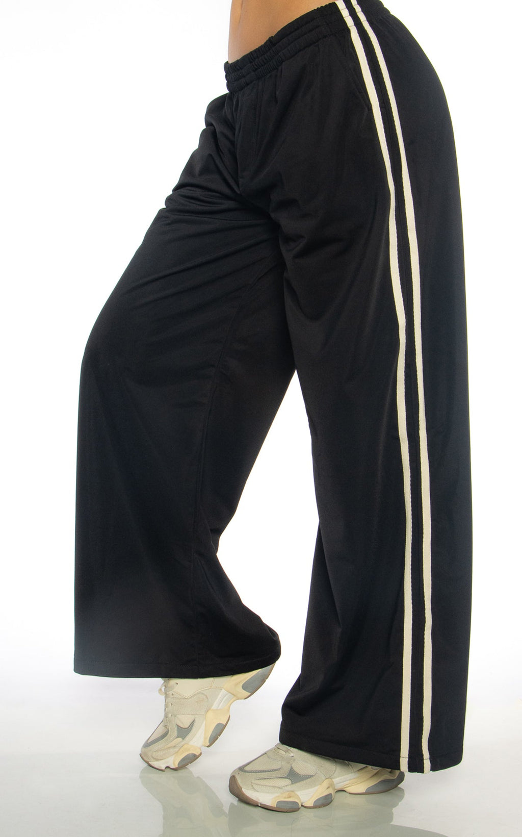 Black Side-Trim Pants by Navissi