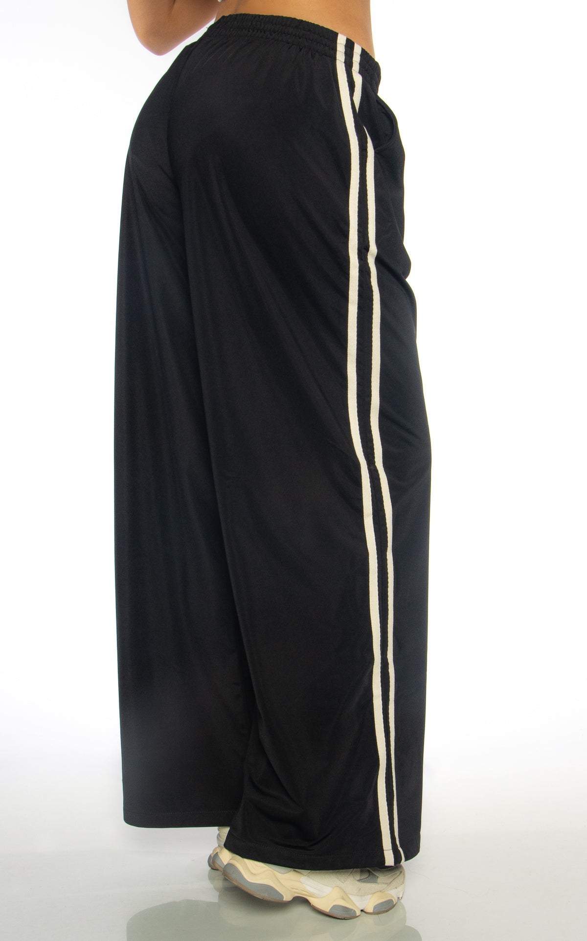 Black Side-Trim Pants by Navissi