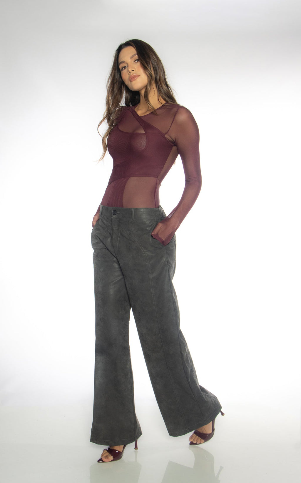 Body Vinotinto Cortes En Malla Interiores