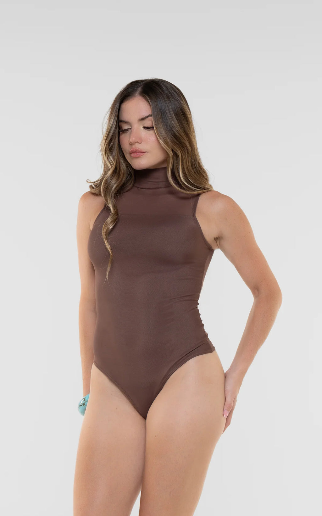 Body Chocolate Manga Sisa Cuello Alto