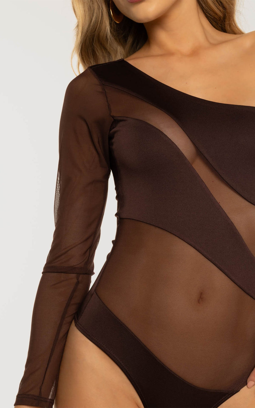 Body Chocolate Asimétrico Manga Larga