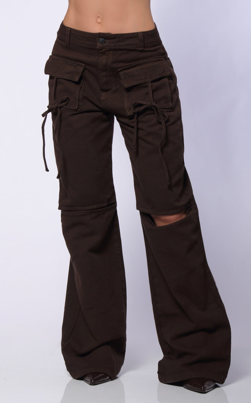 Chocolate Straight-Leg Cargo Jeans by Navissi