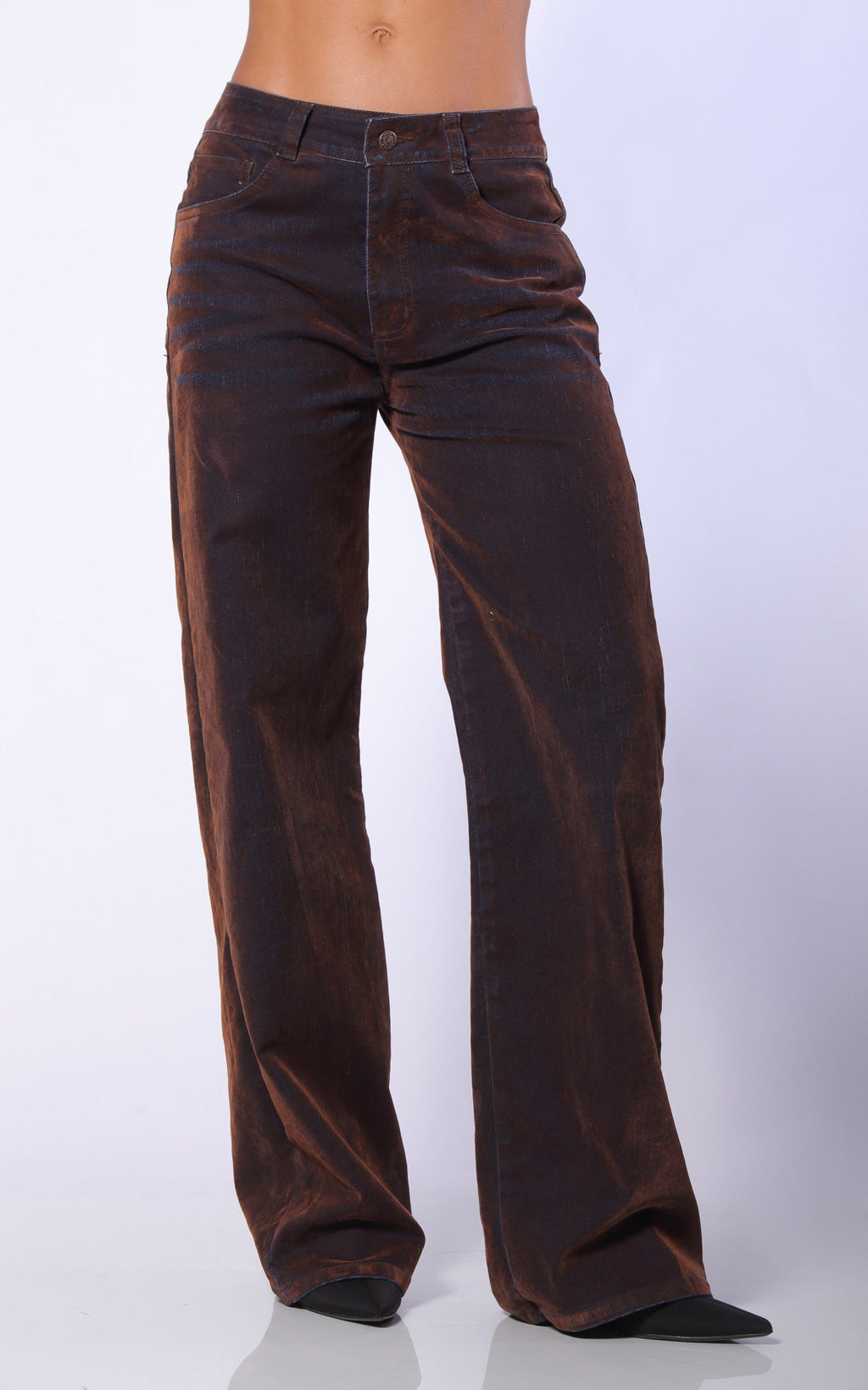 Copper Semi Wide-Leg Wide-Leg Jeans by Navissi